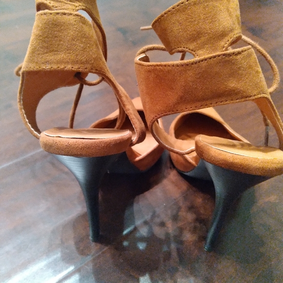 Charlotte Russe tie up heels - Picture 3 of 4